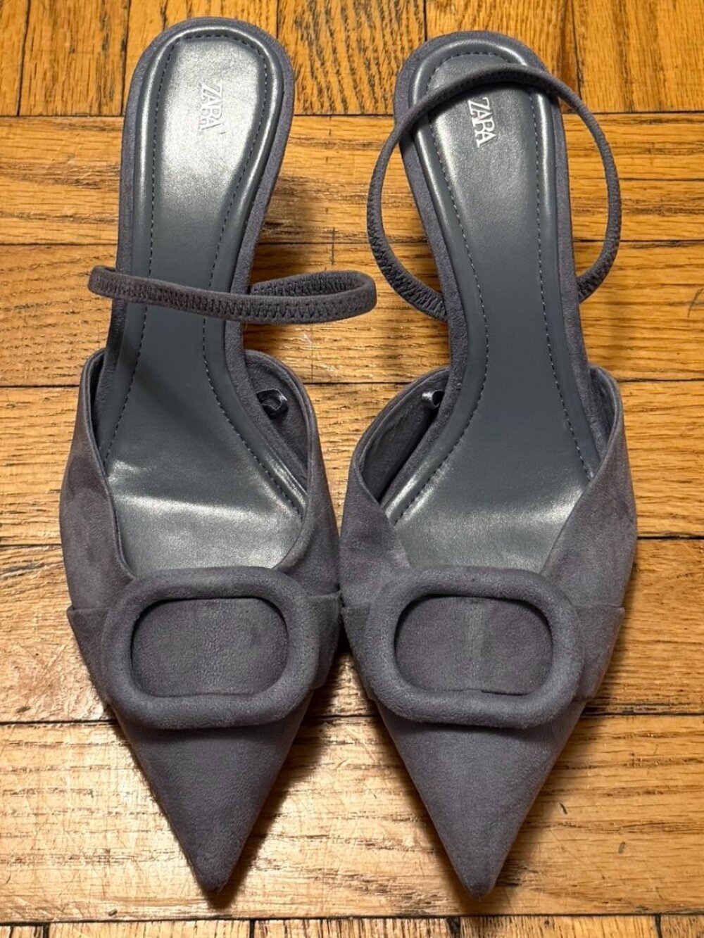 ZARA DUSTY BLUE SUEDE KITTEN HEEL WITH BUCKLE IN SIZE EU 39 / ZARA US 8